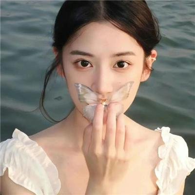寒涛俪影